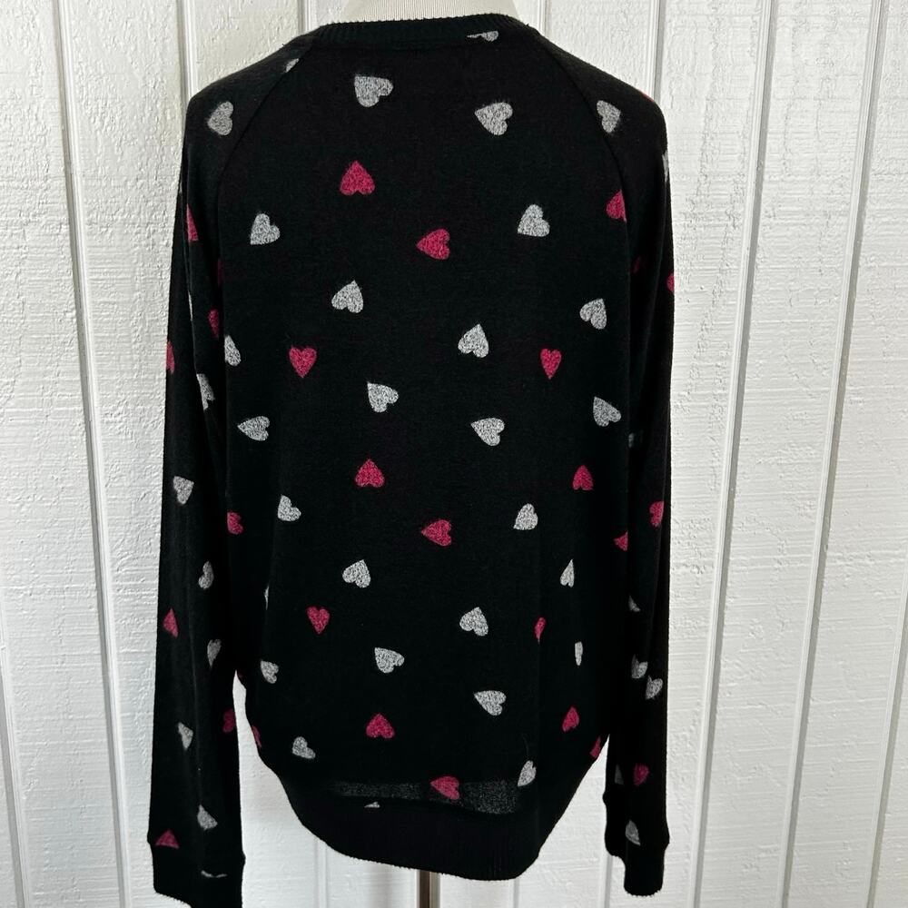 Lucky Brand Heart Print Fuzzy Sweater Womens Large Black Pink NWT Cozy Soft - Picture 5 of 5